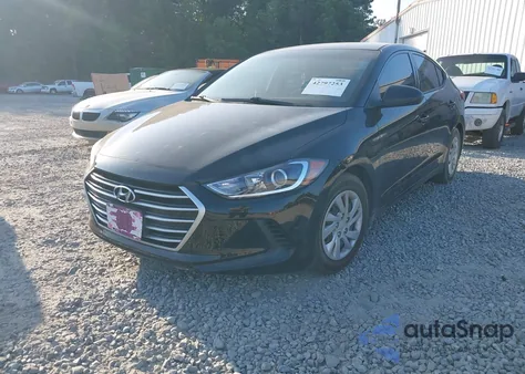 2017 Hyundai Elantra Se z USA, uszkodzony, nr VIN 5NPD74LF2HH102192